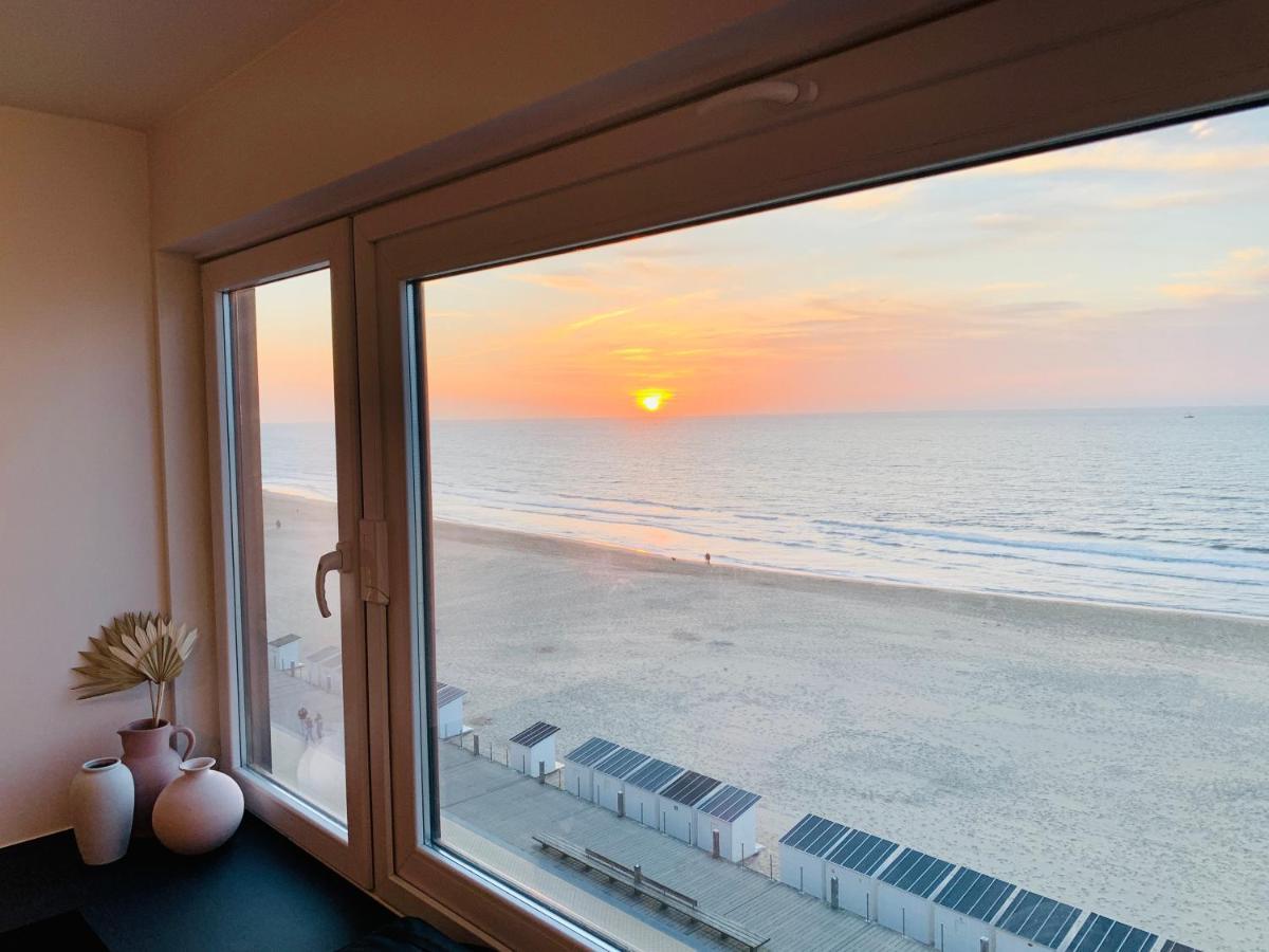 Wonderful Architect Designed Flat With Sea View Daire Oostende Dış mekan fotoğraf